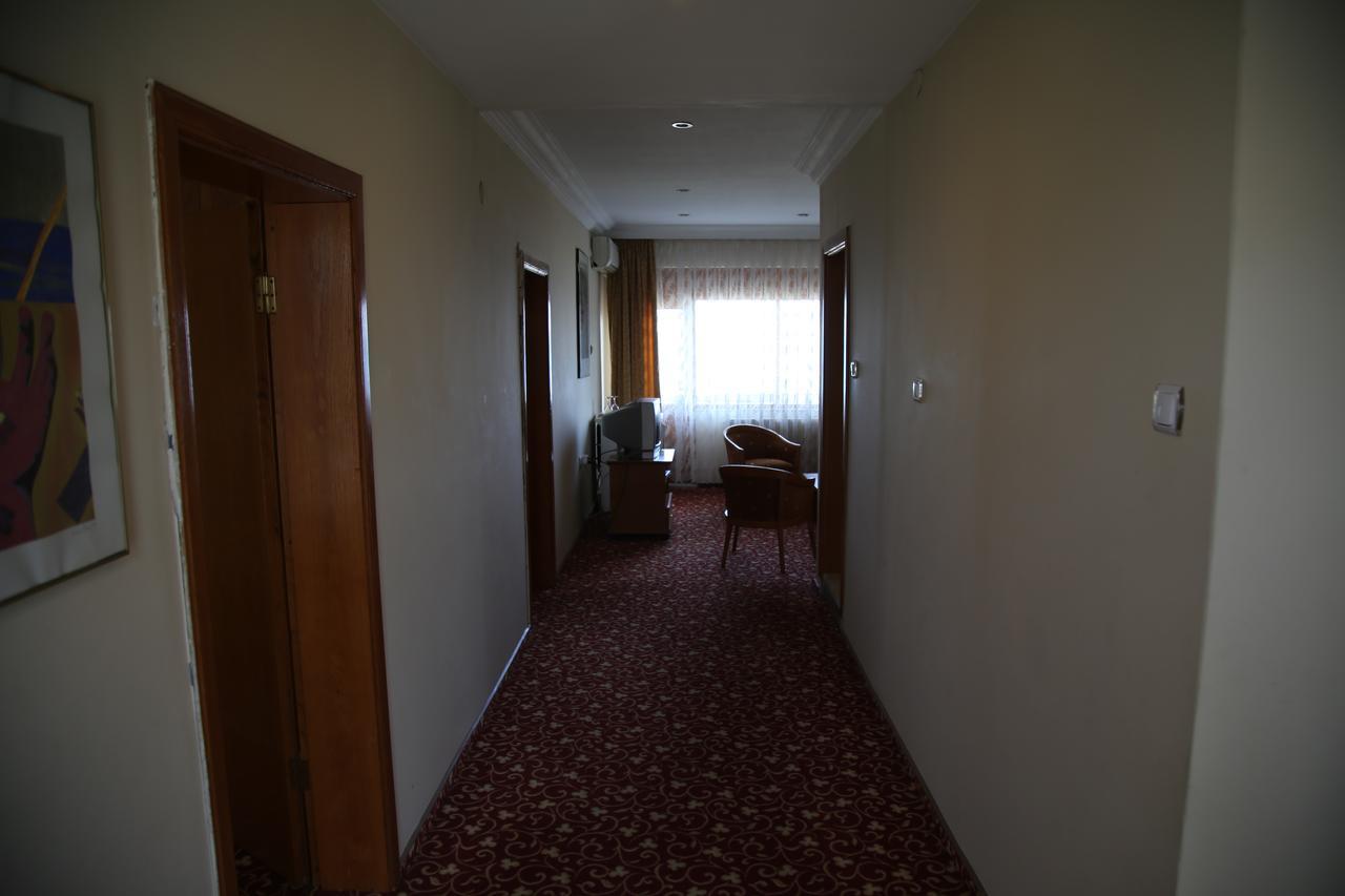 Atakum Omtel Otel מראה חיצוני תמונה
